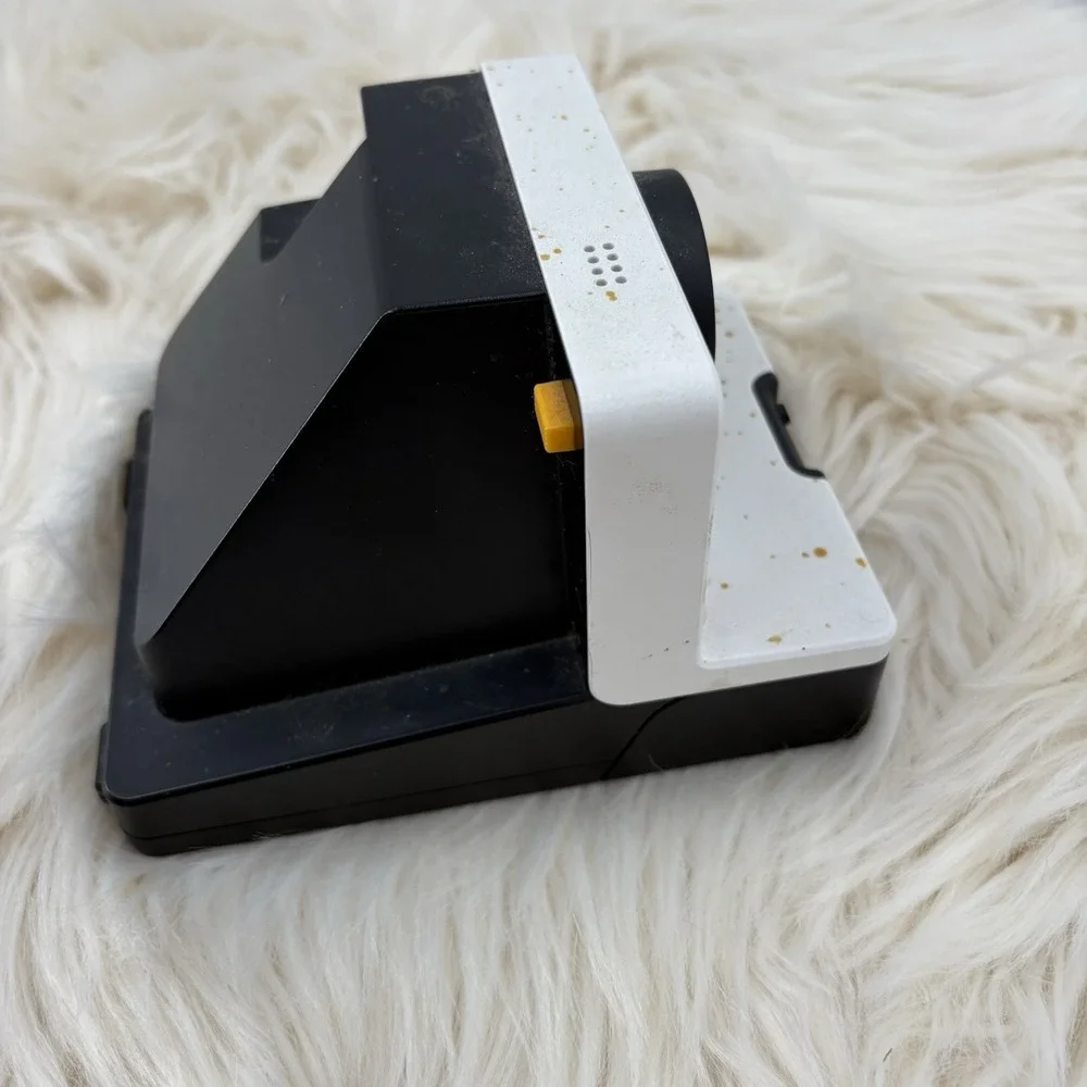 Polaroid OneStep 2 Instant Film‎ Camera